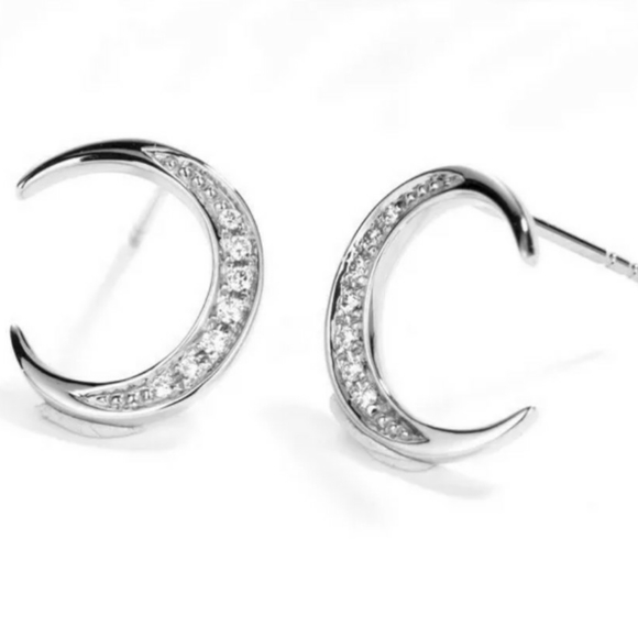 ask any and all questions before purchasing Jewelry - 2/$30🌸 Fashion moon stud earrings